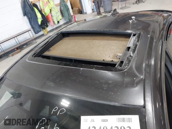 ✅ 2018 BMW 5 Series 530i xDrive • VIN: WBAJA7C50JWA72185 • Lot: 42404293. Listed on IAAI with 56,157 mi. Free auction sales archive from the USA and detailed vehicle history report at DreamBid. Image 6.