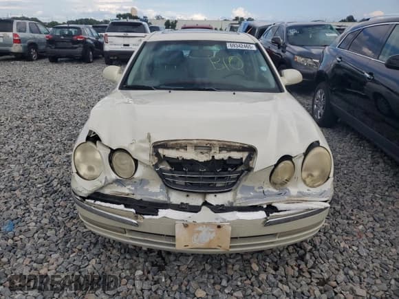 ✅ 2005 Kia Amanti • VIN: KNALD124455050821 • Lot: 69342465. Listed on Copart with 138,973 mi. Free auction sales archive from the USA and detailed vehicle history report at DreamBid. Image 5.