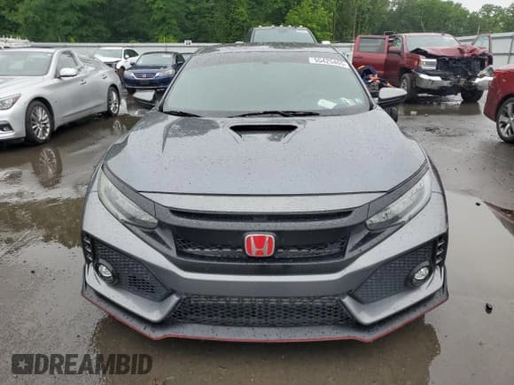 ✅ 2018 Honda Civic Type R Touring • VIN: SHHFK8G73JU203018 • Lot: 55425465. Wystawiony na Copart z przebiegiem Nie podano. Bezpłatny archiwum sprzedaży aukcyjnych z USA i szczegółowy raport historii pojazdu na DreamBid. Zdjęcie 5.