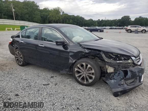 2014 Honda Accord Sport с VIN 1HGCR2F57EA198287, выставлен на аукционе Copart как лот 70277025 с пробегом 218 013 миль миль и Списание • Salvage title. История ставок и продаж доступна на DreamBid. Изображение 4.