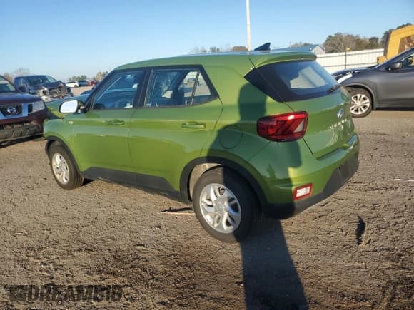 ✅ 2021 Hyundai Venue SE • VIN: KMHRB8A30MU066325 • Lot: 41473105. Listed on Copart with 77,808 mi. Free auction sales archive from the USA and detailed vehicle history report at DreamBid. Image 2.