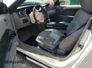 ✅ 2009 Ford Mustang • VIN: 1ZVHT84N495114613 • Lot: 64277155. Listed on Copart with 152,907 mi. Free auction sales archive from the USA and detailed vehicle history report at DreamBid. Image 8.