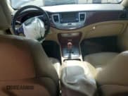 ✅ 2013 Hyundai Genesis 3.8L • VIN: KMHGC4DD7DU246225 • Lot: 90814485. Wystawiony na Copart z przebiegiem 167 589 mil. Bezpłatny archiwum sprzedaży aukcyjnych z USA i szczegółowy raport historii pojazdu na DreamBid. Zdjęcie 8.