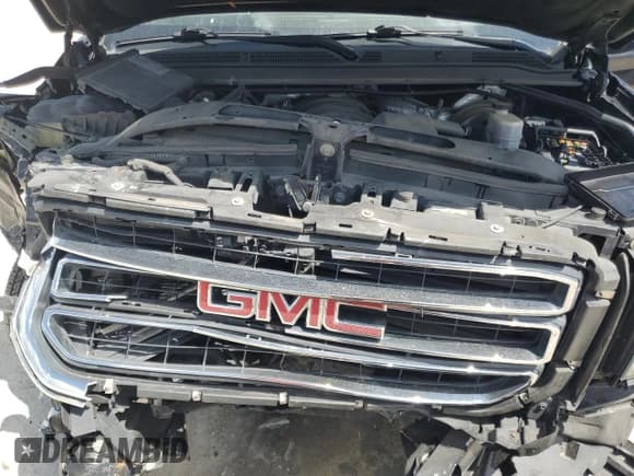 ✅ 2018 GMC Yukon XL SLT • VIN: 1GKS1GKC9JR347754 • Lot: 69660925. Listed on Copart with 134,781 mi. Free auction sales archive from the USA and detailed vehicle history report at DreamBid. Image 12.