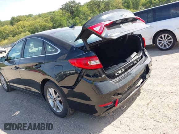 ✅ 2017 Hyundai Sonata 2.4L • VIN: 5NPE24AFXHH504211 • Лот: 43181523. Опубликован ранее на IAAI с пробегом 176 261 миль. Бесплатный доступ к архиву аукционных продаж из США и подробный отчёт об истории автомобиля на DreamBid. Изображение 6.