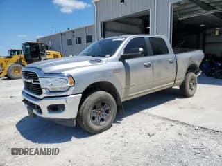 ✅ 2020 Ram 2500 Big Horn • VIN: 3C6UR5DJ3LG112628 • Lot: 62831465. Listed on Copart with 93,329 mi. Free auction sales archive from the USA and detailed vehicle history report at DreamBid. Image 1.