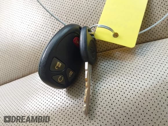 ✅ 2012 Chevrolet Silverado 1500 LTZ • VIN: 3GCPCTE09CG266732 • Lot: 42296450. Wystawiony na IAAI z przebiegiem 179 492 mil. Bezpłatny archiwum sprzedaży aukcyjnych z USA i szczegółowy raport historii pojazdu na DreamBid. Zdjęcie 11.