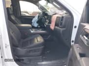 ✅ 2022 GMC Sierra 1500 SLT • VIN: 3GTUUDED9NG637299 • Lot: 43056400. Listed on IAAI with 70,985 mi. Free auction sales archive from the USA and detailed vehicle history report at DreamBid. Image 5.