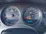 2013 Chevrolet Tahoe LTZ z VIN 1GNSKCE02DR360795, wystawiony jako IAAI lot #43465393 z przebiegiem 215 409 mil mil oraz . Historia ofert i sprzedaży dostępna na DreamBid. Obrazek 7.