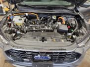 ✅ 2025 Ford Escape ST-Line Select • VIN: 1FMCU9NZ7SUA45585 • Lot: 65770245. Wystawiony na Copart z przebiegiem 5 368 mil. Bezpłatny archiwum sprzedaży aukcyjnych z USA i szczegółowy raport historii pojazdu na DreamBid. Zdjęcie 12.