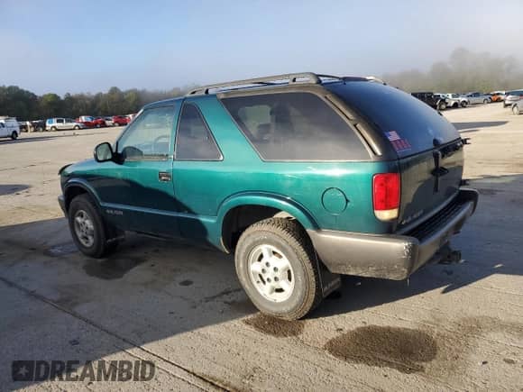 1997 Chevrolet Blazer with VIN 1GNCT18W6VK121296, listed as a Copart auction lot 86442035 with 92,389 mi miles and Clean title. Bid and sale history available at DreamBid. Image 2.