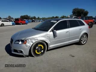 ✅ 2013 Audi A3 Premium • VIN: WAUBEAFM6DA023807 • Lot: 81740514. Listed on Copart with 79,335 mi. Free auction sales archive from the USA and detailed vehicle history report at DreamBid. Image 1.