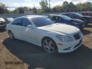 ✅ 2009 Mercedes-Benz S 550 • VIN: WDDNG86X39A261981 • Лот: 70951215. Опубликован ранее на Copart с пробегом 95 718 миль. Бесплатный доступ к архиву аукционных продаж из США и подробный отчёт об истории автомобиля на DreamBid. Изображение 4.