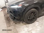 ✅ 2019 Hyundai Santa Fe Ultimate • VIN: 5NMS5CAD9KH002846 • Лот: 41835869. Опубликован ранее на IAAI с пробегом 93 936 миль. Бесплатный доступ к архиву аукционных продаж из США и подробный отчёт об истории автомобиля на DreamBid. Изображение 17.