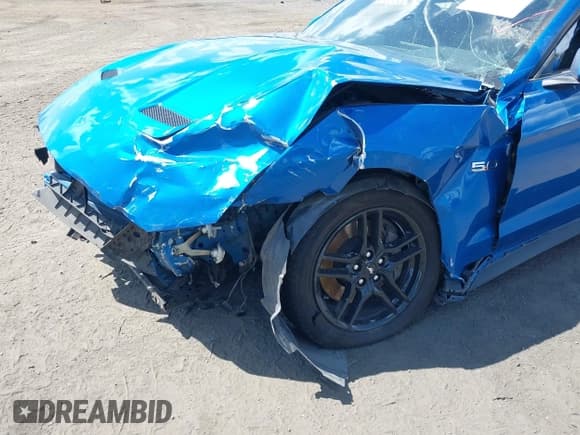 ✅ 2020 Ford Mustang GT • VIN: 1FA6P8CF1L5130970 • Lot: 42184193. Listed on IAAI with 47,822 mi. Free auction sales archive from the USA and detailed vehicle history report at DreamBid. Image 6.