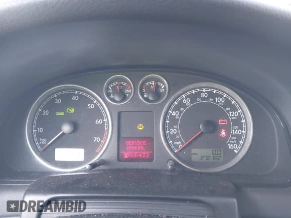 ✅ 2005 Volkswagen Passat GLX • VIN: WVWYU63B75E040674 • Lot: 43775934. Listed on IAAI with 272,182 mi. Free auction sales archive from the USA and detailed vehicle history report at DreamBid. Image 7.