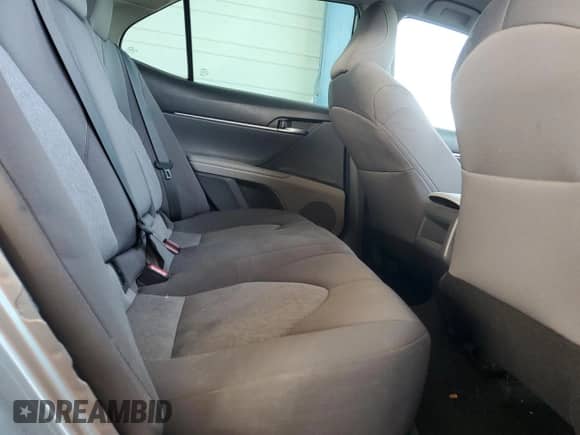 2022 Toyota Camry LE with VIN 4T1C11AK0NU700595, listed as a Copart auction lot 81089635 with 20,430 mi miles and Salvage title. Bid and sale history available at DreamBid. Image 10.