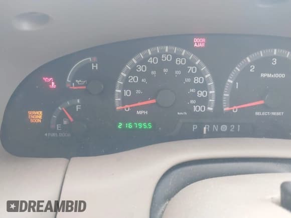 ✅ 2001 Ford F-150 XLT • VIN: 1FTRW07L91KC03013 • Lot: 43684039. Listed on IAAI with 216,795 mi. Free auction sales archive from the USA and detailed vehicle history report at DreamBid. Image 7.