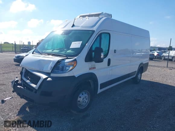 ✅ 2022 Ram ProMaster Cargo • VIN: 3C6MRVJG0NE137266 • Lot: 43007768. Wystawiony na IAAI z przebiegiem 111 178 mil. Bezpłatny archiwum sprzedaży aukcyjnych z USA i szczegółowy raport historii pojazdu na DreamBid. Zdjęcie 2.