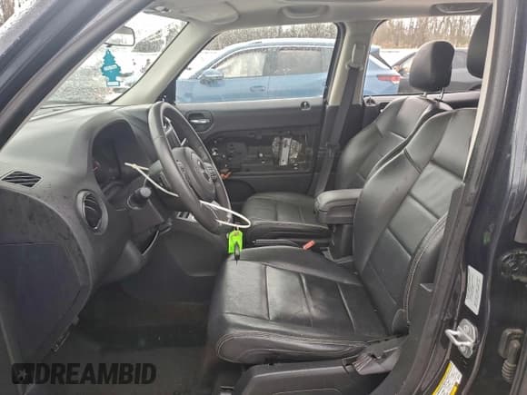 ✅ 2015 Jeep Patriot Latitude • VIN: 1C4NJRFB7FD290464 • Lot: 96131035. Listed on Copart with 66,015 mi. Free auction sales archive from the USA and detailed vehicle history report at DreamBid. Image 7.