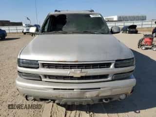2005 Chevrolet Suburban LS с VIN 3GNFK16Z35G187860, выставлен на аукционе Copart как лот 74930654 с пробегом 247 510 миль миль и Списание • Salvage title. История ставок и продаж доступна на DreamBid. Изображение 5.