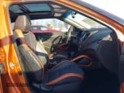 ✅ 2016 Hyundai Veloster Turbo • VIN: KMHTC6AE3GU286054 • Lot: 41421700. Wystawiony na IAAI z przebiegiem 117 139 mil. Bezpłatny archiwum sprzedaży aukcyjnych z USA i szczegółowy raport historii pojazdu na DreamBid. Zdjęcie 5.