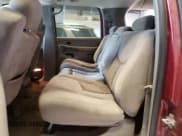 ✅ 2004 Chevrolet Suburban Z71 • VIN: 3GNFK16Z14G275336 • Лот: 51231914. Опубликован ранее на Copart с пробегом 291 121 миль. Бесплатный доступ к архиву аукционных продаж из США и подробный отчёт об истории автомобиля на DreamBid. Изображение 11.