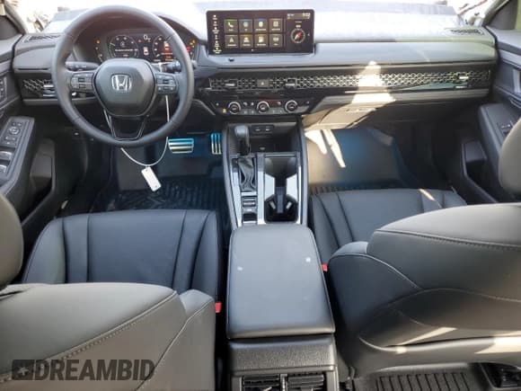 ✅ 2025 Honda Accord Sport-L • VIN: 1HGCY2F7XSA019272 • Lot: 87464005. Wystawiony na Copart z przebiegiem 11 532 mil. Bezpłatny archiwum sprzedaży aukcyjnych z USA i szczegółowy raport historii pojazdu na DreamBid. Zdjęcie 8.