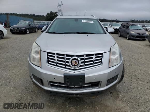 ✅ 2015 Cadillac SRX Luxury Collection • VIN: 3GYFNEE35FS618132 • Lot: 84650355. Wystawiony na Copart z przebiegiem Nie podano. Bezpłatny archiwum sprzedaży aukcyjnych z USA i szczegółowy raport historii pojazdu na DreamBid. Zdjęcie 5.