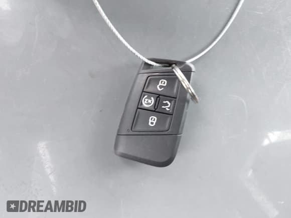 ✅ 2024 Volkswagen Tiguan SE R-Line Black • VIN: 3VVCB7AX9RM199007 • Lot: 42670002. Listed on IAAI with 11,298 mi. Free auction sales archive from the USA and detailed vehicle history report at DreamBid. Image 11.