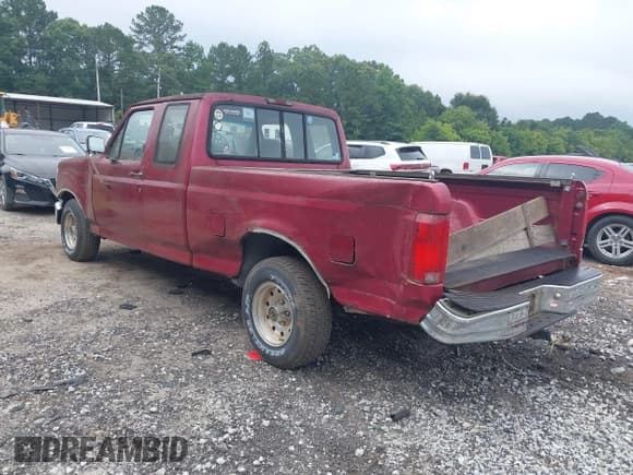 ✅ 1995 Ford F-150 • VIN: 1FTEX15N7SKB70911 • Lot: 42642460. Listed on IAAI with 239,468 mi. Free auction sales archive from the USA and detailed vehicle history report at DreamBid. Image 3.
