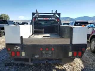 2006 Chevrolet Silverado 3500 SRW с VIN 1GCHK33286F121375, выставлен на аукционе Copart как лот 64235465 с пробегом 194 719 миль миль и Чистый • Clean title. История ставок и продаж доступна на DreamBid. Изображение 6.