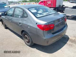 2007 Hyundai Elantra GLS z VIN KMHDU46D77U113885, wystawiony jako IAAI lot #42995793 z przebiegiem 142 375 mil mil oraz . Historia ofert i sprzedaży dostępna na DreamBid. Obrazek 3.