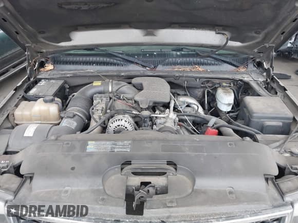 ✅ 2006 Chevrolet Silverado 2500HD Work Truck • VIN: 1GCHC23D66F211567 • Лот: 42153938. Опубликован ранее на IAAI с пробегом 258 918 миль. Бесплатный доступ к архиву аукционных продаж из США и подробный отчёт об истории автомобиля на DreamBid. Изображение 10.