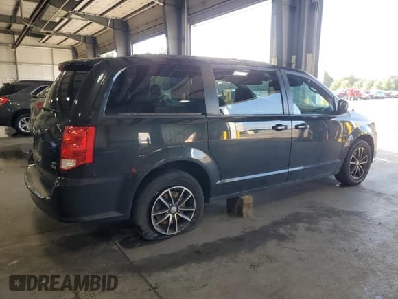 ✅ 2018 Dodge Grand Caravan GT • VIN: 2C4RDGEG8JR200111 • Лот: 69770595. Опубликован ранее на Copart с пробегом 109 182 миль. Бесплатный доступ к архиву аукционных продаж из США и подробный отчёт об истории автомобиля на DreamBid. Изображение 3.