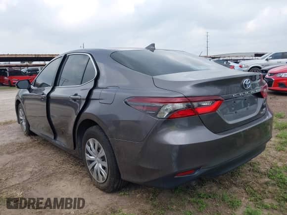 2023 Toyota Camry Hybrid LE z VIN 4T1C31AK8PU606221, wystawiony jako IAAI lot #41957788 z przebiegiem 52 532 mil mil oraz . Historia ofert i sprzedaży dostępna na DreamBid. Obrazek 3.
