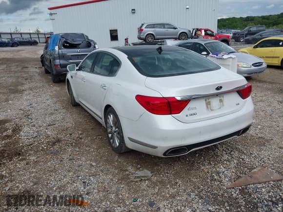 ✅ 2015 Kia K900 Luxury • VIN: KNALW4D48F6018930 • Lot: 42176528. Listed on IAAI with 54,733 mi. Free auction sales archive from the USA and detailed vehicle history report at DreamBid. Image 3.
