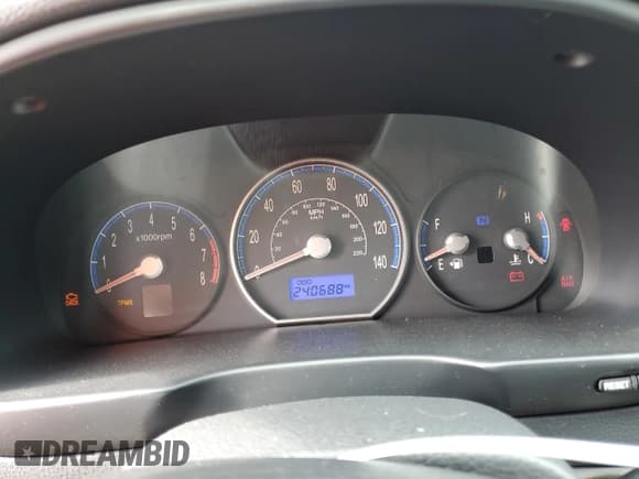 ✅ 2007 Hyundai Santa Fe GLS • VIN: 5NMSG13D07H089720 • Lot: 72708484. Listed on Copart with 240,688 mi. Free auction sales archive from the USA and detailed vehicle history report at DreamBid. Image 9.