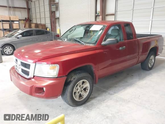 2009 Dodge Dakota ST с VIN 1D7HE22K19S778068, выставлен на аукционе IAAI как лот 42262243 с пробегом 209 487 миль миль и . История ставок и продаж доступна на DreamBid. Изображение 2.