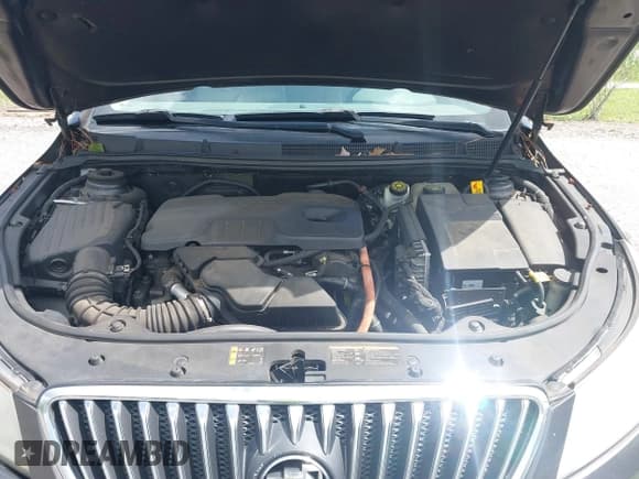 ✅ 2013 Buick LaCrosse • VIN: 1G4GA5ER5DF197486 • Lot: 42445155. Listed on IAAI with 200,501 mi. Free auction sales archive from the USA and detailed vehicle history report at DreamBid. Image 10.