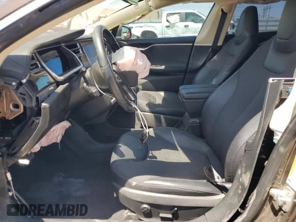 ✅ 2014 Tesla Model S 60 • VIN: 5YJSA1H14EFP31970 • Lot: 56218515. Wystawiony na Copart z przebiegiem 68 981 mil. Bezpłatny archiwum sprzedaży aukcyjnych z USA i szczegółowy raport historii pojazdu na DreamBid. Zdjęcie 7.