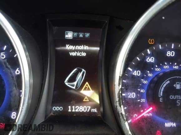 ✅ 2015 Hyundai Santa Fe • VIN: 5XYZUDLA8FG300119 • Lot: 43602595. Wystawiony na IAAI z przebiegiem 112 807 mil. Bezpłatny archiwum sprzedaży aukcyjnych z USA i szczegółowy raport historii pojazdu na DreamBid. Zdjęcie 15.