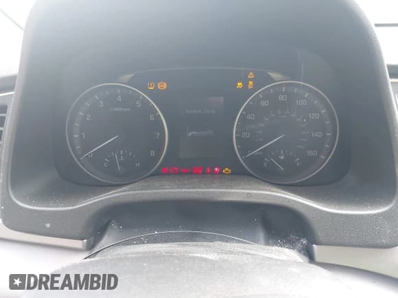 ✅ 2018 Hyundai Elantra Limited • VIN: 5NPD84LF2JH359100 • Лот: 43314840. Опубликован ранее на IAAI с пробегом 121 348 миль. Бесплатный доступ к архиву аукционных продаж из США и подробный отчёт об истории автомобиля на DreamBid. Изображение 7.