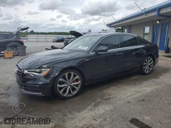✅ 2014 Audi A6 Prestige • VIN: WAUHGAFC7EN044221 • Lot: 81692285. Wystawiony na Copart z przebiegiem 221 170 mil. Bezpłatny archiwum sprzedaży aukcyjnych z USA i szczegółowy raport historii pojazdu na DreamBid. Zdjęcie 1.