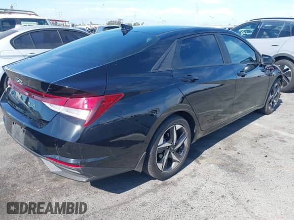 2023 Hyundai Elantra SEL with VIN KMHLS4AG7PU515179, listed as a IAAI auction lot 43098739 with 39,349 mi miles and . Bid and sale history available at DreamBid. Image 4.
