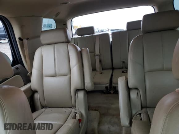 ✅ 2008 GMC Yukon SLT 4SA • VIN: 1GKFC13048R169341 • Lot: 83405224. Listed on Copart with 53,545 mi. Free auction sales archive from the USA and detailed vehicle history report at DreamBid. Image 10.