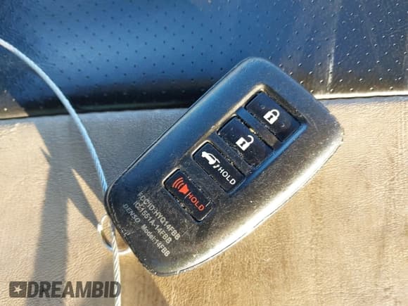 ✅ 2017 Lexus RX 350 • VIN: 2T2ZZMCA4HC056349 • Lot: 43846136. Listed on IAAI with 82,233 mi. Free auction sales archive from the USA and detailed vehicle history report at DreamBid. Image 11.