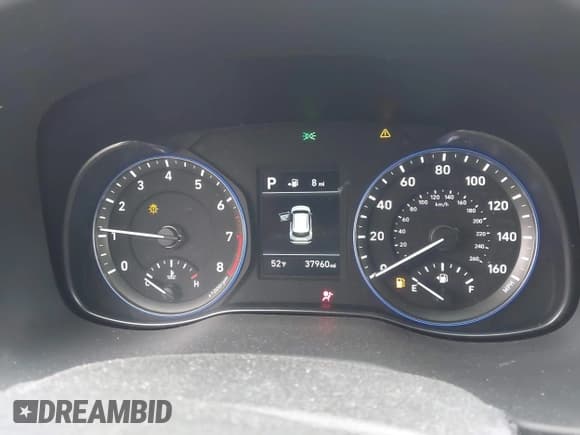 ✅ 2018 Hyundai Kona Limited • VIN: KM8K3CA52JU168126 • Lot: 43436695. Wystawiony na IAAI z przebiegiem 37 960 mil. Bezpłatny archiwum sprzedaży aukcyjnych z USA i szczegółowy raport historii pojazdu na DreamBid. Zdjęcie 7.