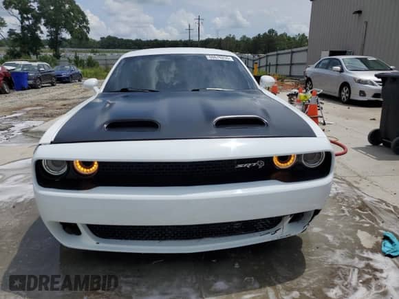 ✅ 2015 Dodge Challenger SRT Hellcat • VIN: 2C3CDZC95FH909344 • Lot: 60676255. Listed on Copart with 98,138 mi. Free auction sales archive from the USA and detailed vehicle history report at DreamBid. Image 5.