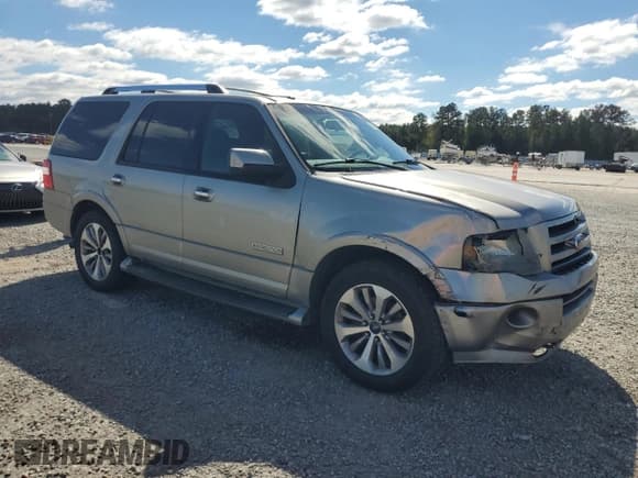 ✅ 2008 Ford Expedition Limited • VIN: 1FMFU20518LA84129 • Лот: 86430605. Опубликован ранее на Copart с пробегом 215 402 миль. Бесплатный доступ к архиву аукционных продаж из США и подробный отчёт об истории автомобиля на DreamBid. Изображение 4.
